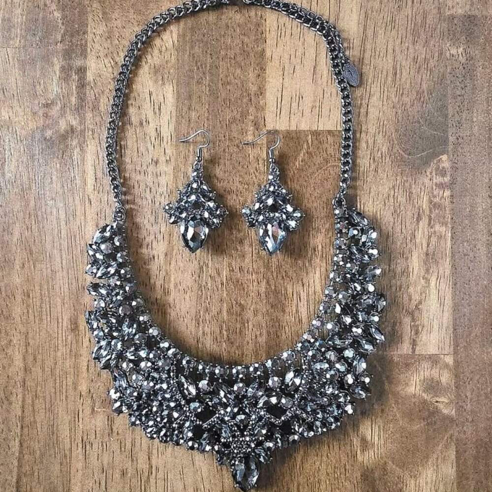 Smokey Bling Necklace & Earring Set with Adjustable Chain